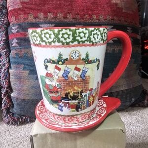Santa Sitting By The Fireplace Holiday 1 6oz Mug With Coaster/Lid Temp-tations